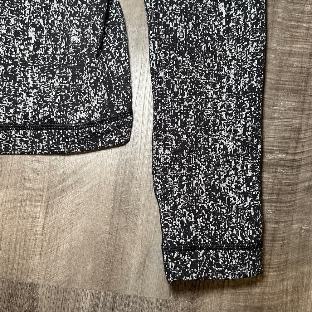 Lululemon Lightly Performance Stretch Jacket - 8 - image 3